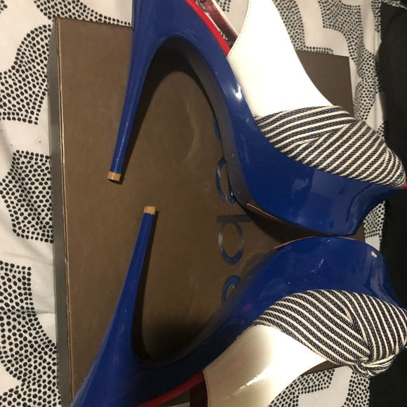 Bebe summer peep toe, sling back platforms - Picture 3 of 6